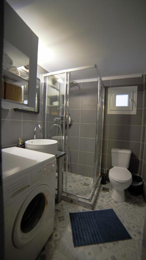 D16 Athens Apartment - 5' Mins To Petralona Metro Exterior photo