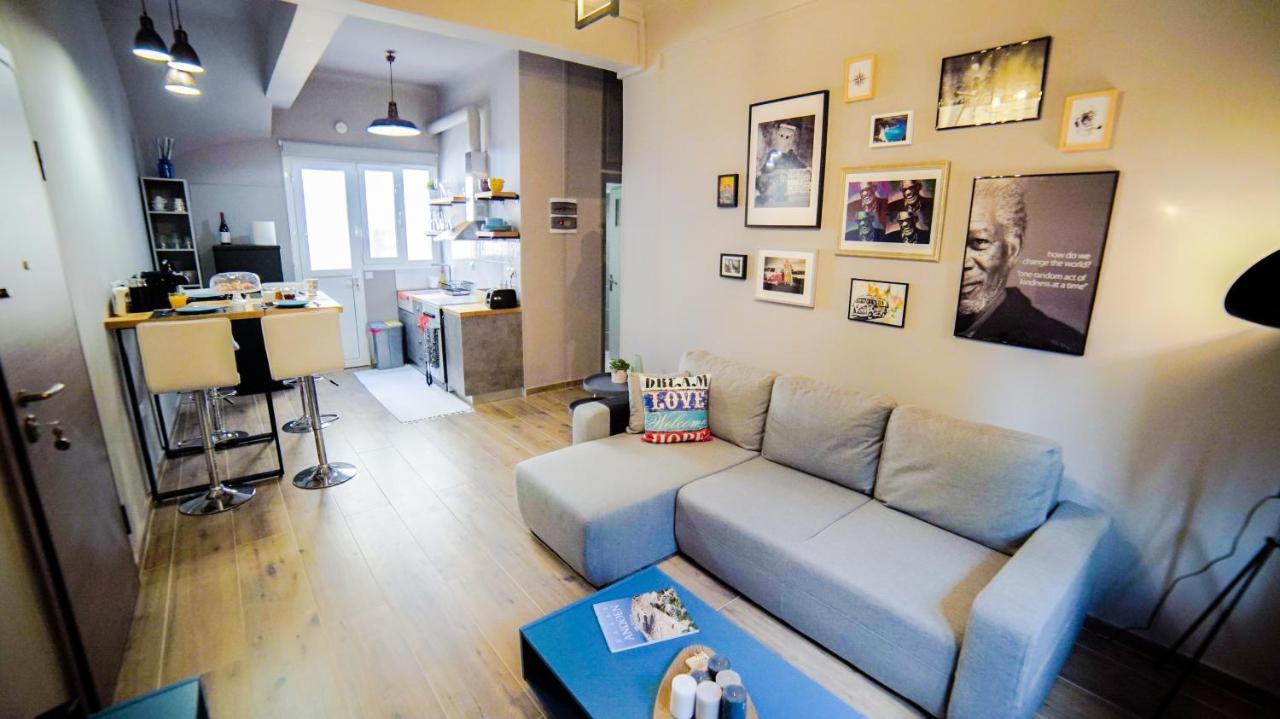 D16 Athens Apartment - 5' Mins To Petralona Metro Exterior photo